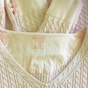 Beautiful light pink Talbots sweater size M